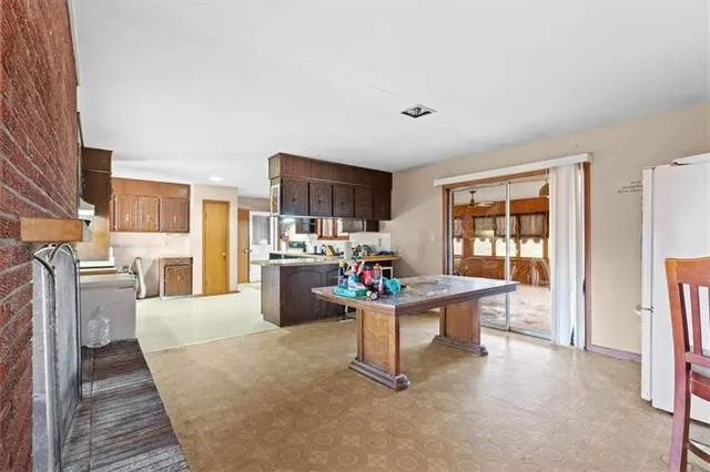 $265,000 | 201 East Riley Street, Atchison, KS 66002