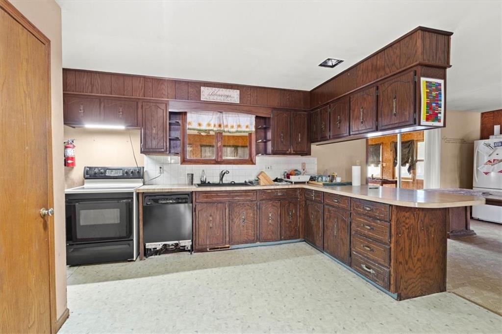 201 East Riley Street Atchison, KS 66002 - Photo 4 of 17