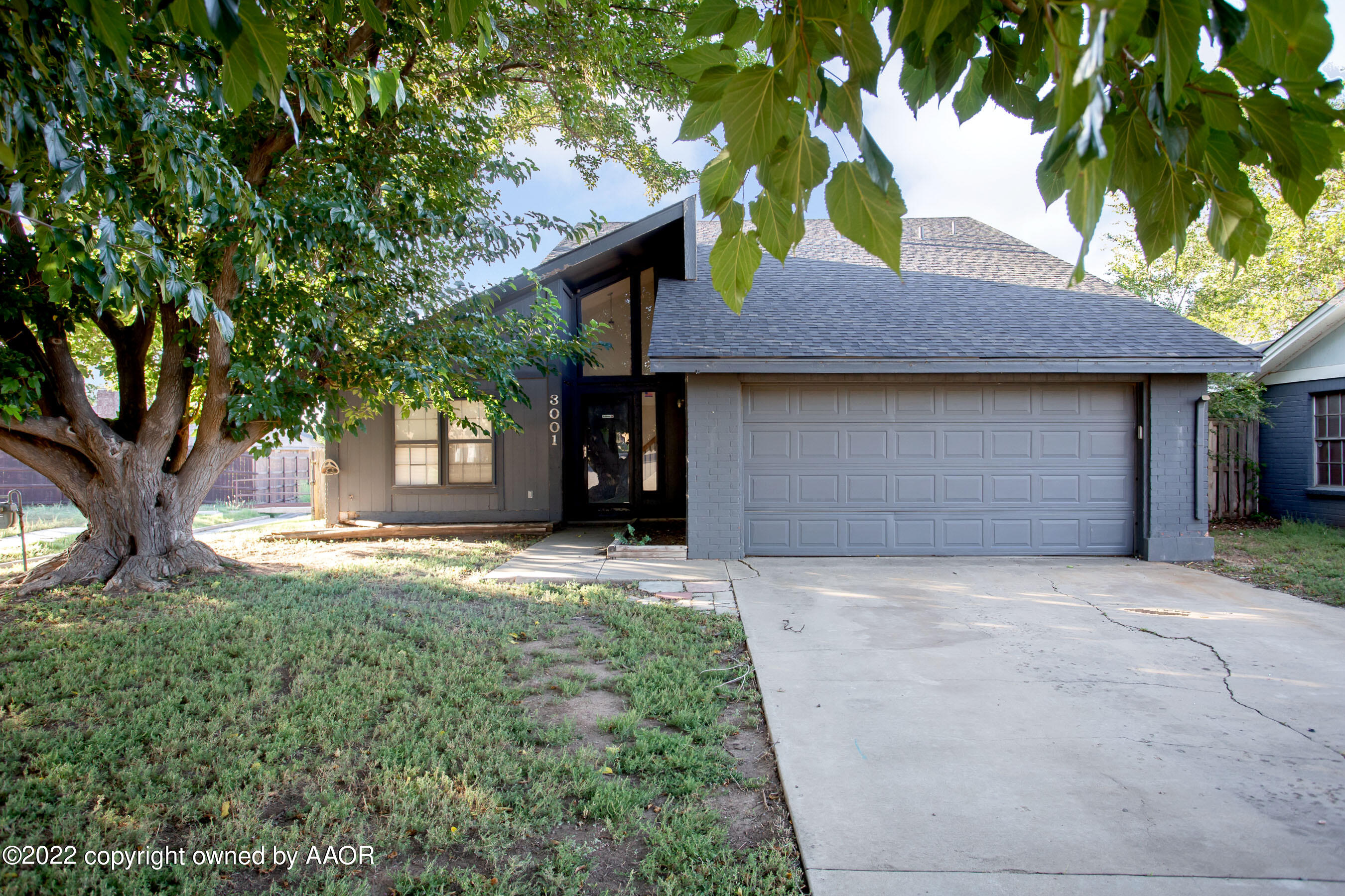 3001 Shores Court Amarillo, TX 79110 - Photo 1 of 27 Front View