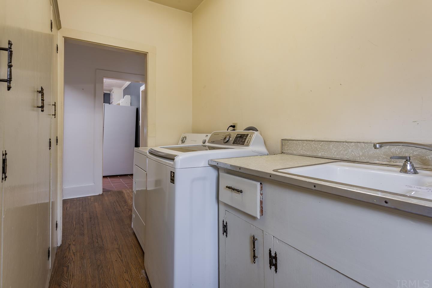 2155 Vogel Road Evansville, IN 47711 - Photo 15 of 34 Gallery Image 15