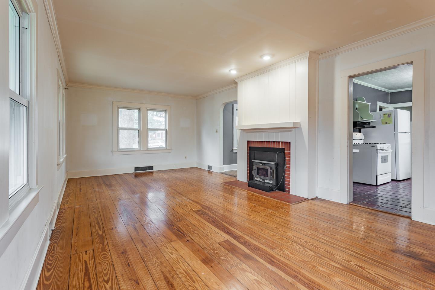 2155 Vogel Road Evansville, IN 47711 - Photo 7 of 34 Gallery Image 7