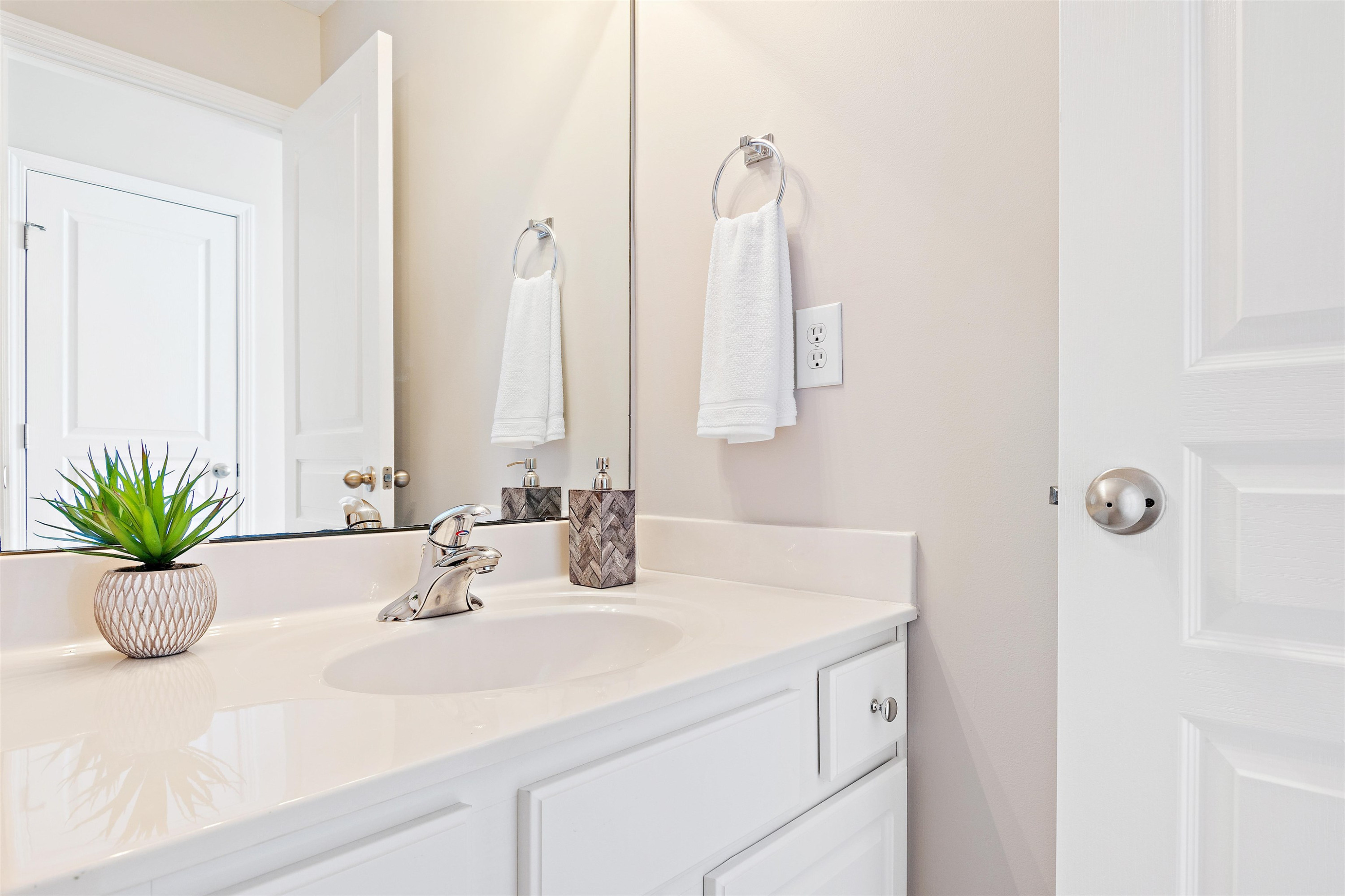 4363 Sugarbend Way Raleigh, NC 27606 - Photo 17 of 38 Photo 17