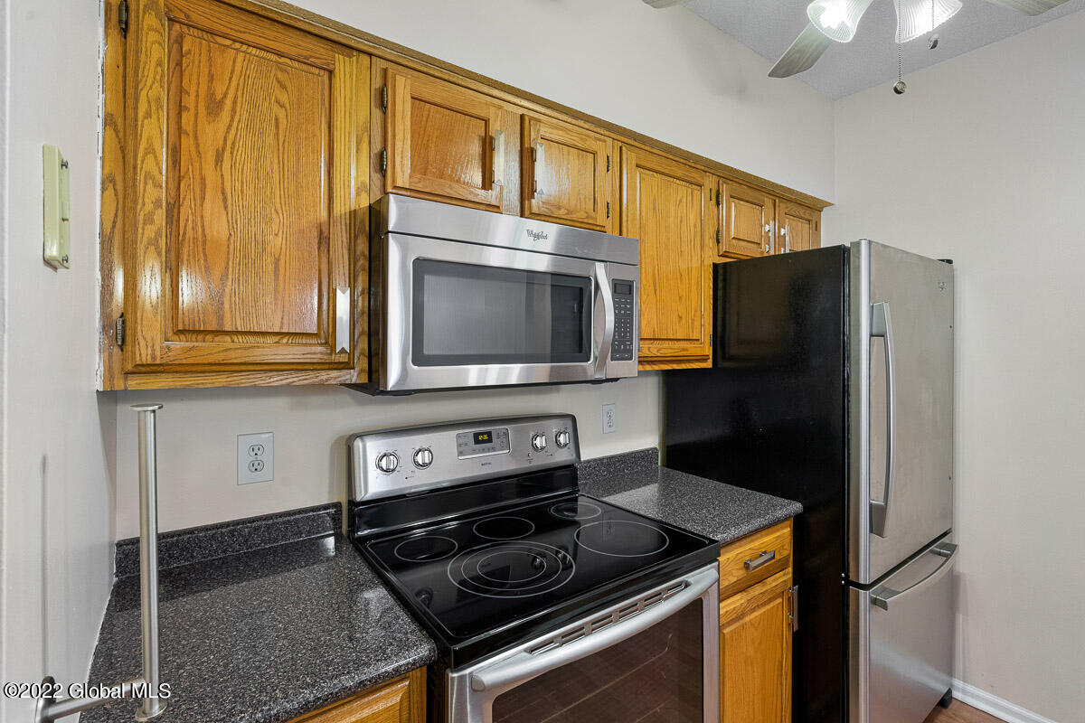 1976 Curry Road, Unit I168 Rotterdam, NY 12303 - Photo 11 of 46 1976 Curry Road Unit 168 Rotterdam NY 01