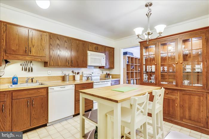 4209 48th Place Northwest Washington, DC 20016 - Photo 6 of 40 Kitchen