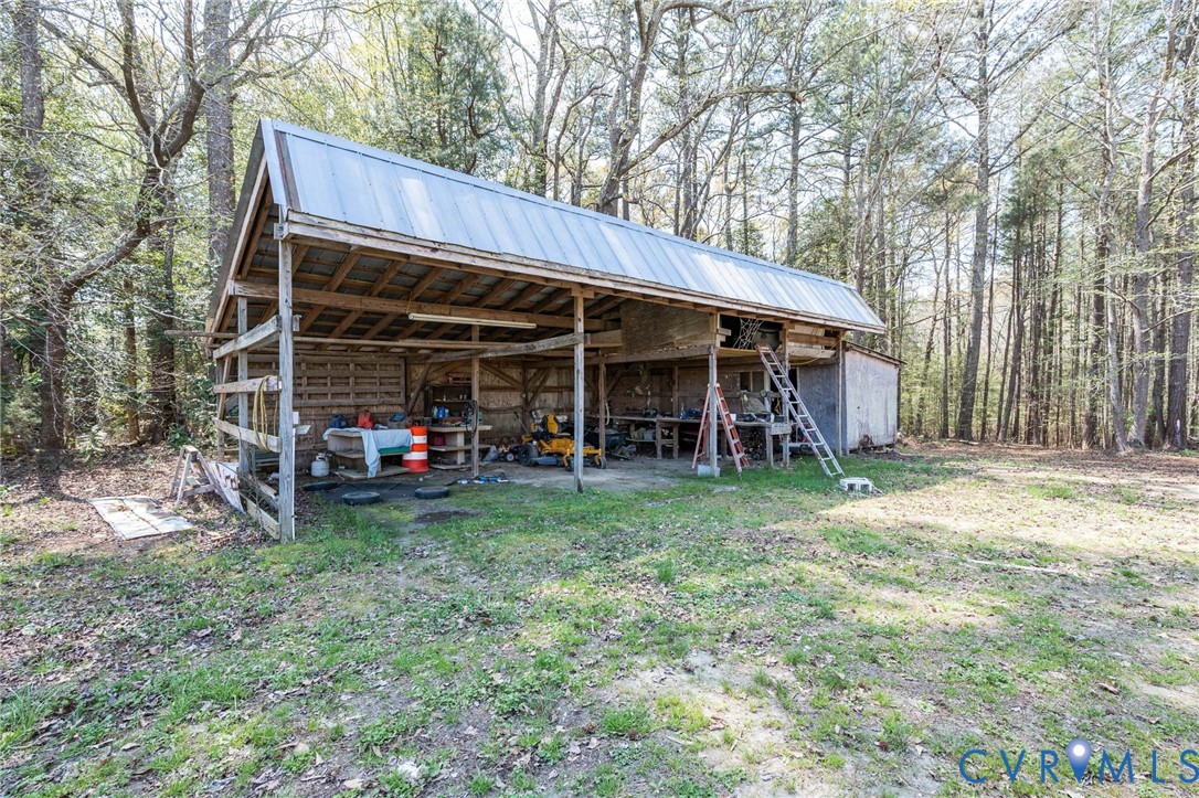 20806 Horseshoe Road Carson, VA 23830 - Photo 26 of 29