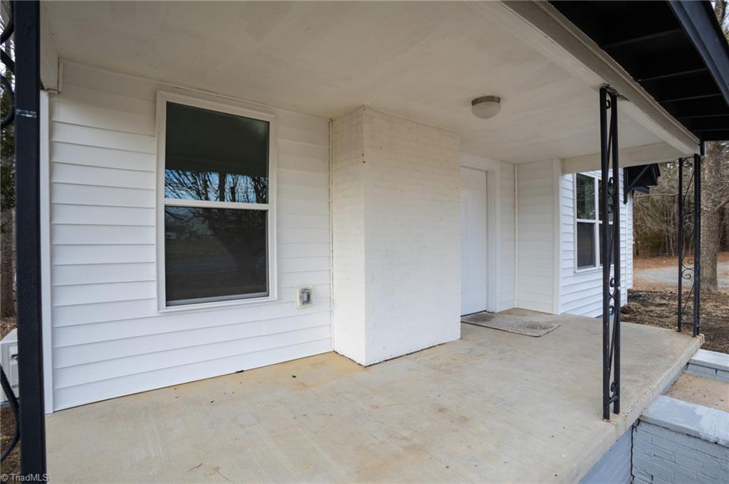 928 Mack Road Asheboro, NC 27205 - Photo 5 of 28 Gallery Image 5