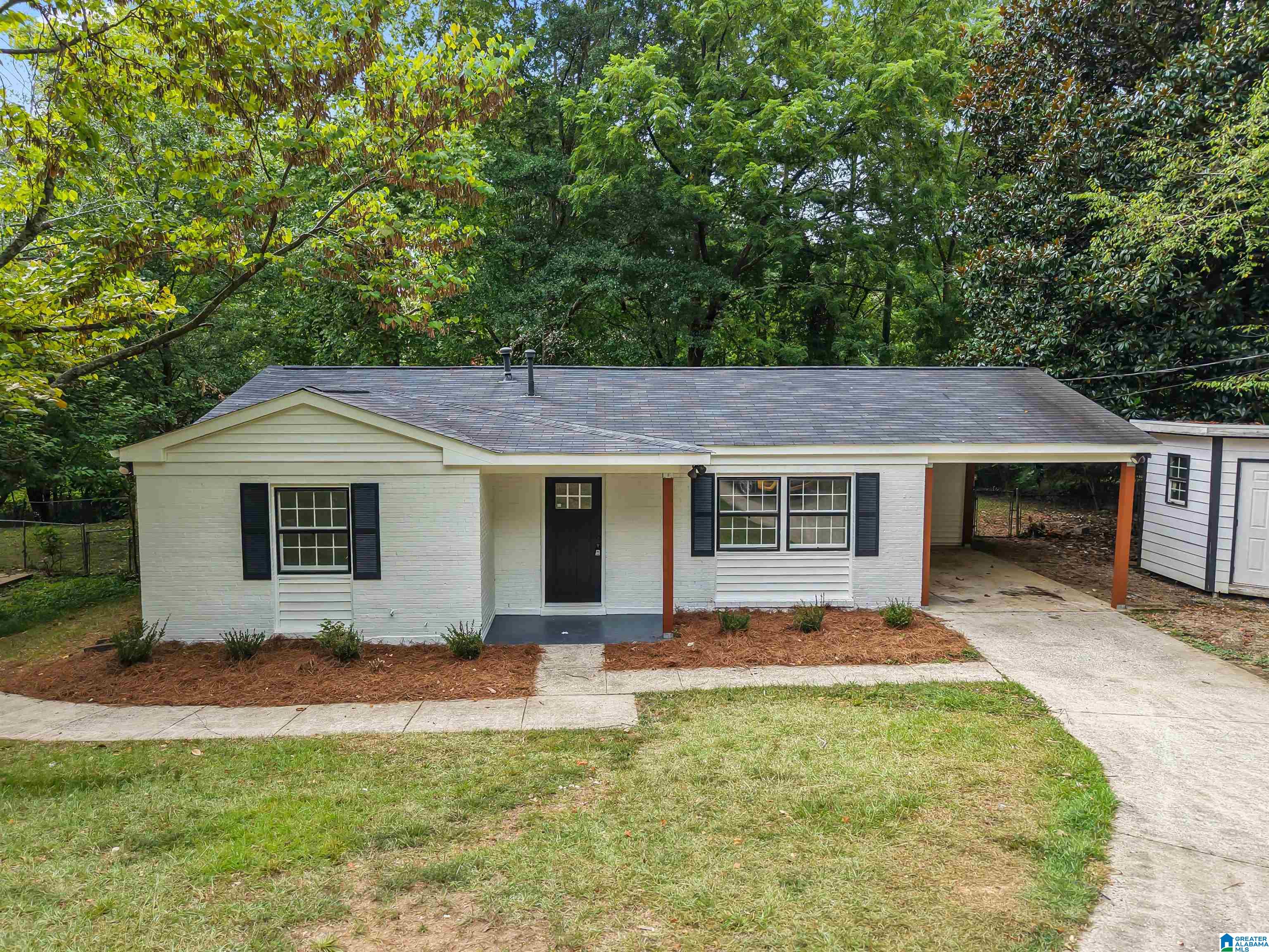 2173 Chapel Hill Road Birmingham, AL 35216 - Photo 1 of 16