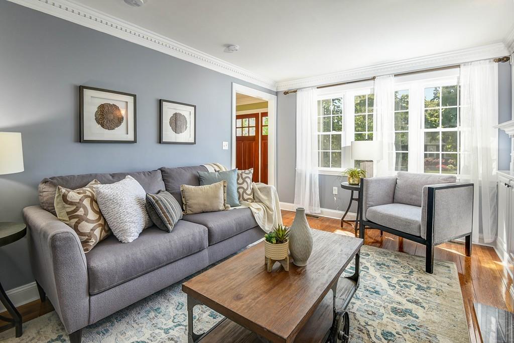 133 Brookline Street Needham, MA 02492 - Photo 6 of 42