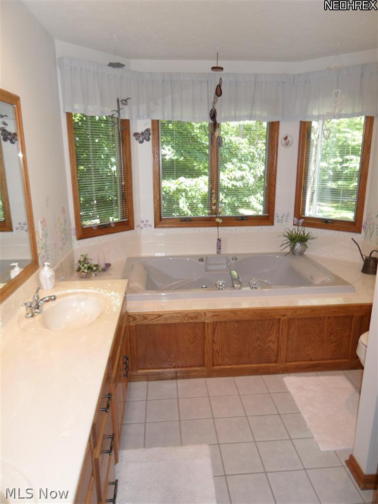 6745 Neff Road Medina, OH 44256 - Photo 13 of 25 Gallery Image 13