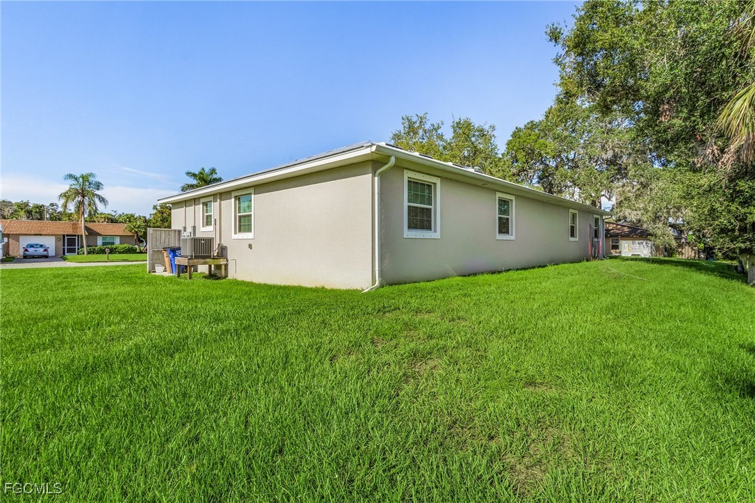 14954 Wise Way, Unit 954 Fort Myers, FL 33905 - Photo 11 of 12