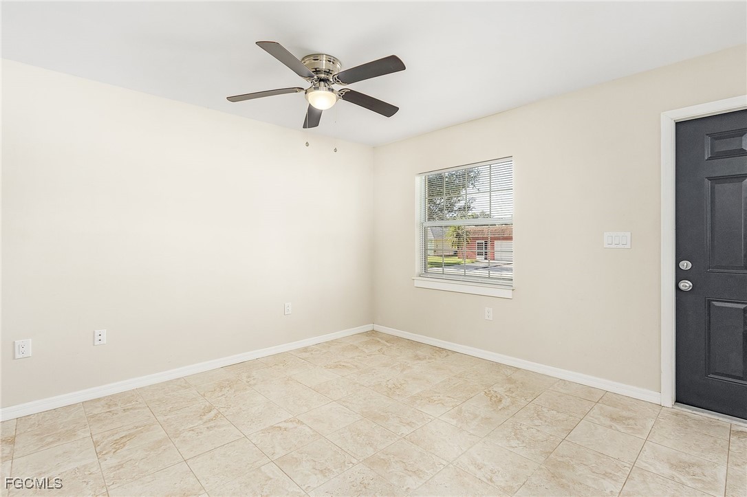 14954 Wise Way, Unit 954 Fort Myers, FL 33905 - Photo 3 of 12