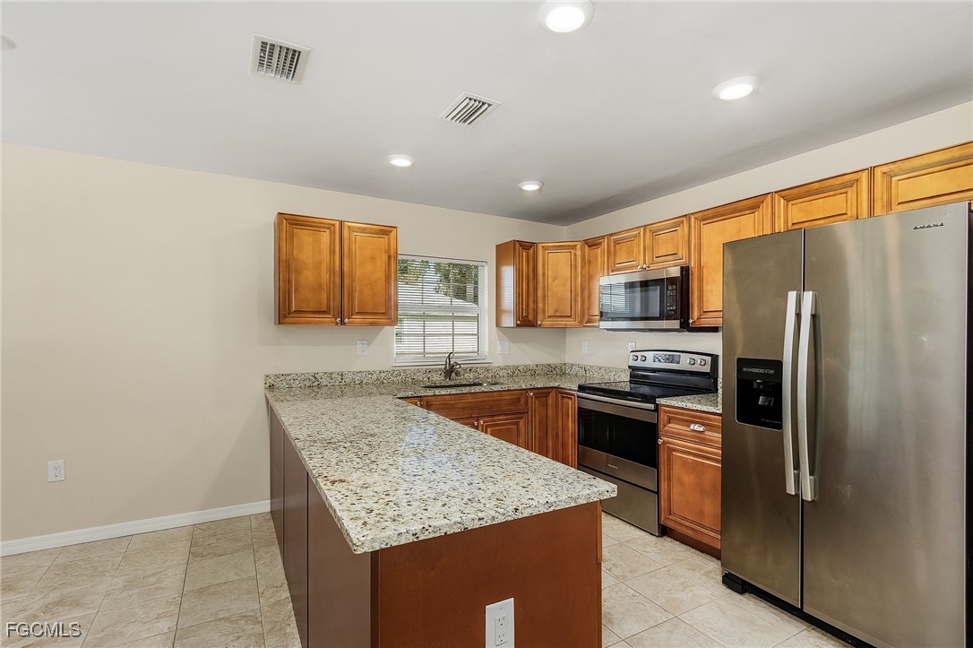 14954 Wise Way, Unit 954 Fort Myers, FL 33905 - Photo 5 of 12