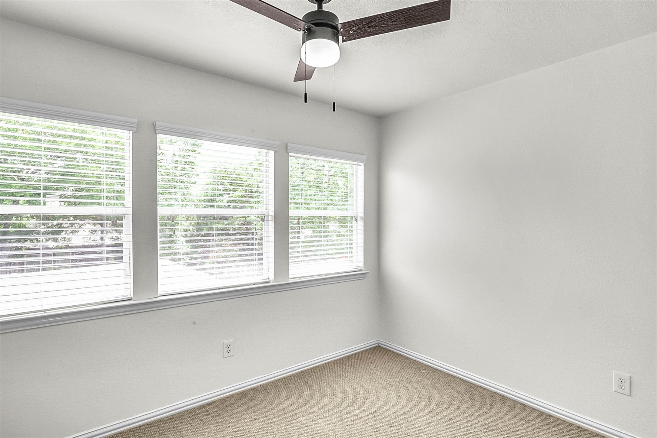 10 Chippewa Trail Spring, TX 77389 - Photo 27 of 46 Upstairs Gameroom