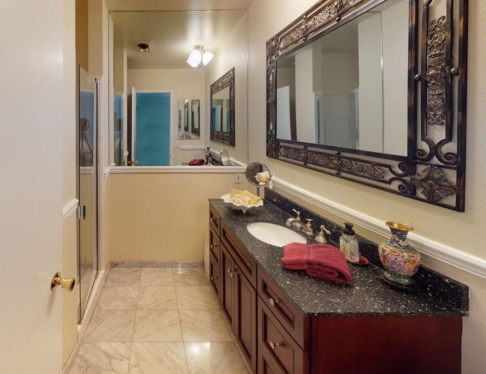 1036 Fairway Road Santa Barbara, CA 93108 - Photo 11 of 23 1036MBath