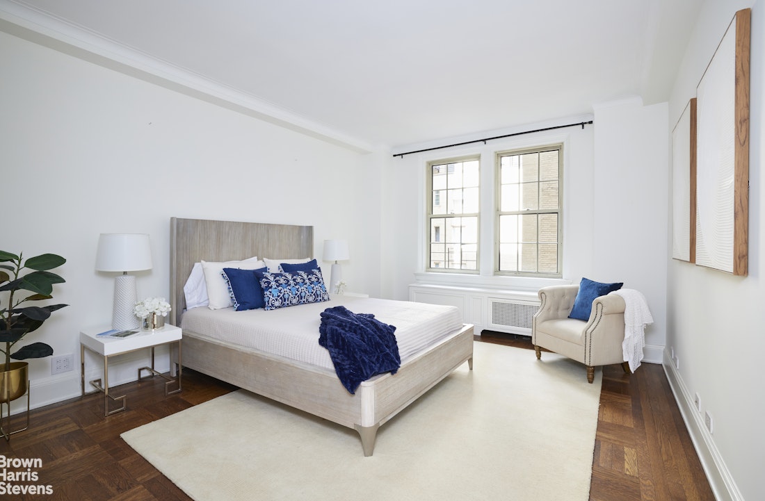 3 East 77th Street, Unit 8B Manhattan, NY 10075 - Photo 2 of 8