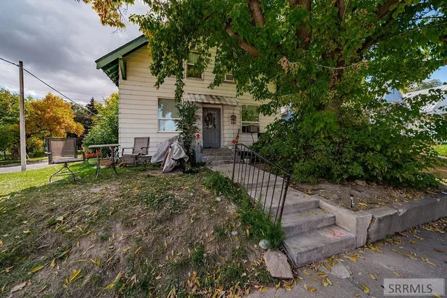 $255,000 | 194 7th Street, Idaho Falls, ID 83401