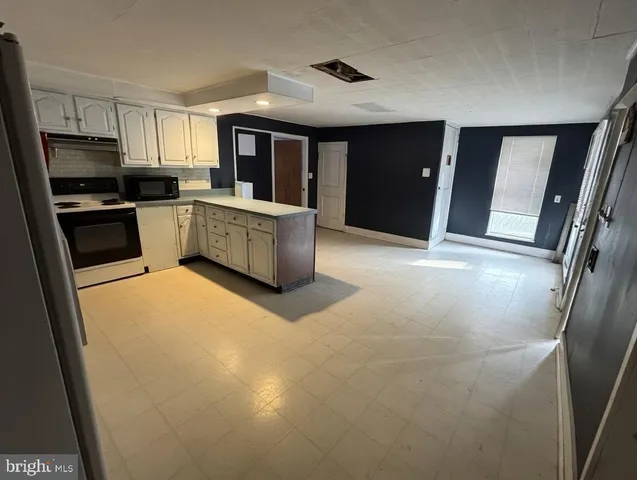 $204,900 | 124 West Main Street, Millheim, PA 16854