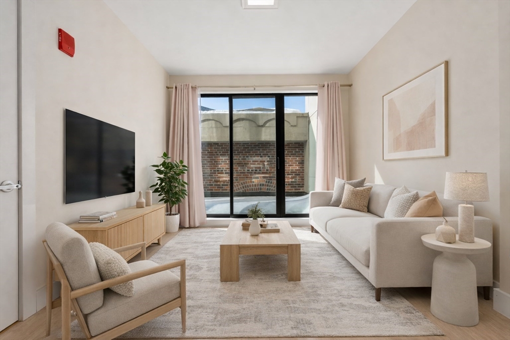 121 Portland Street, Unit 708 Boston, MA 02114 - Photo 3 of 36