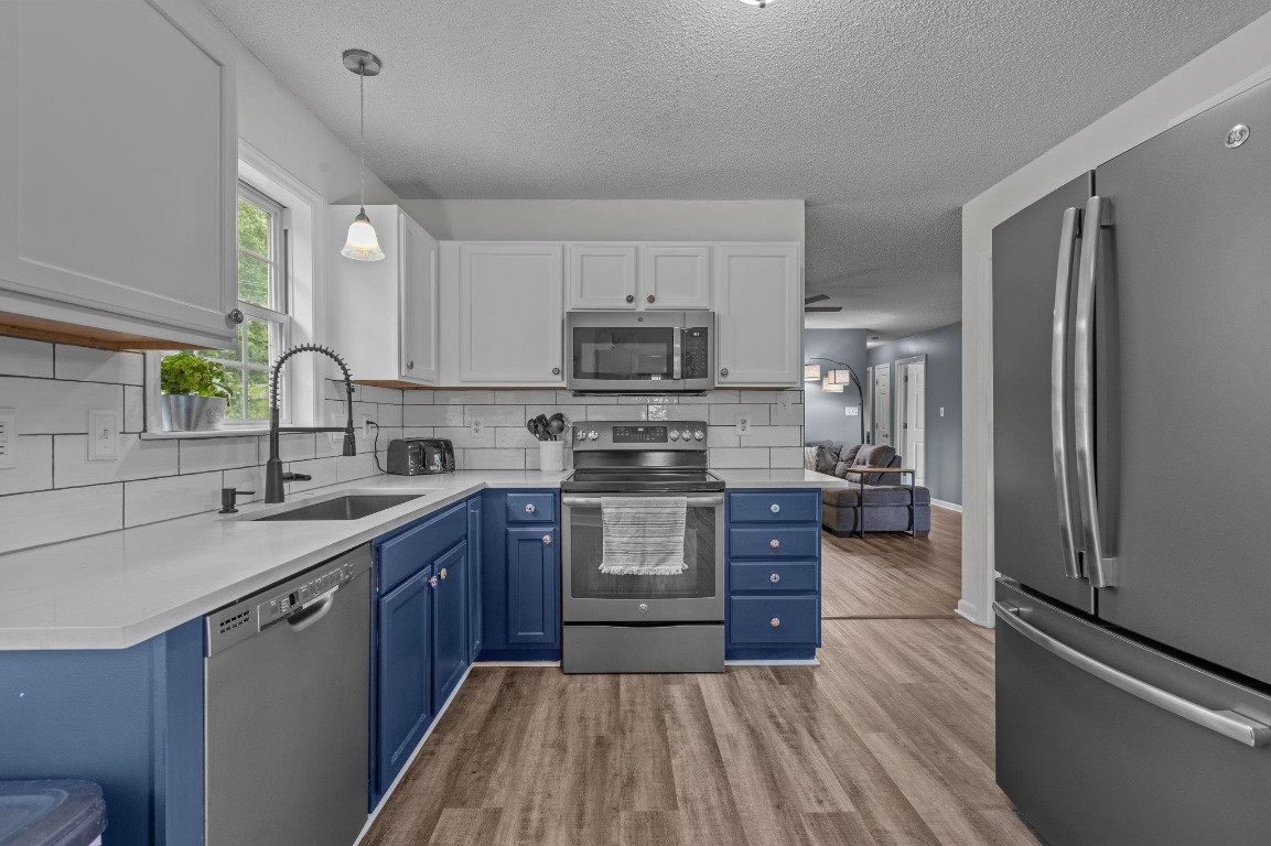 212 Crossfire Road Holly Springs, NC 27540 - Photo 14 of 31 Gallery Image 14