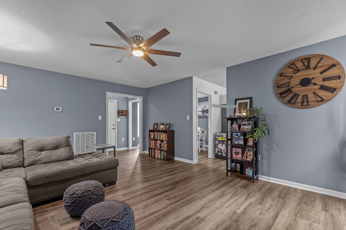 212 Crossfire Road Holly Springs, NC 27540 - Photo 10 of 31 Gallery Image 10