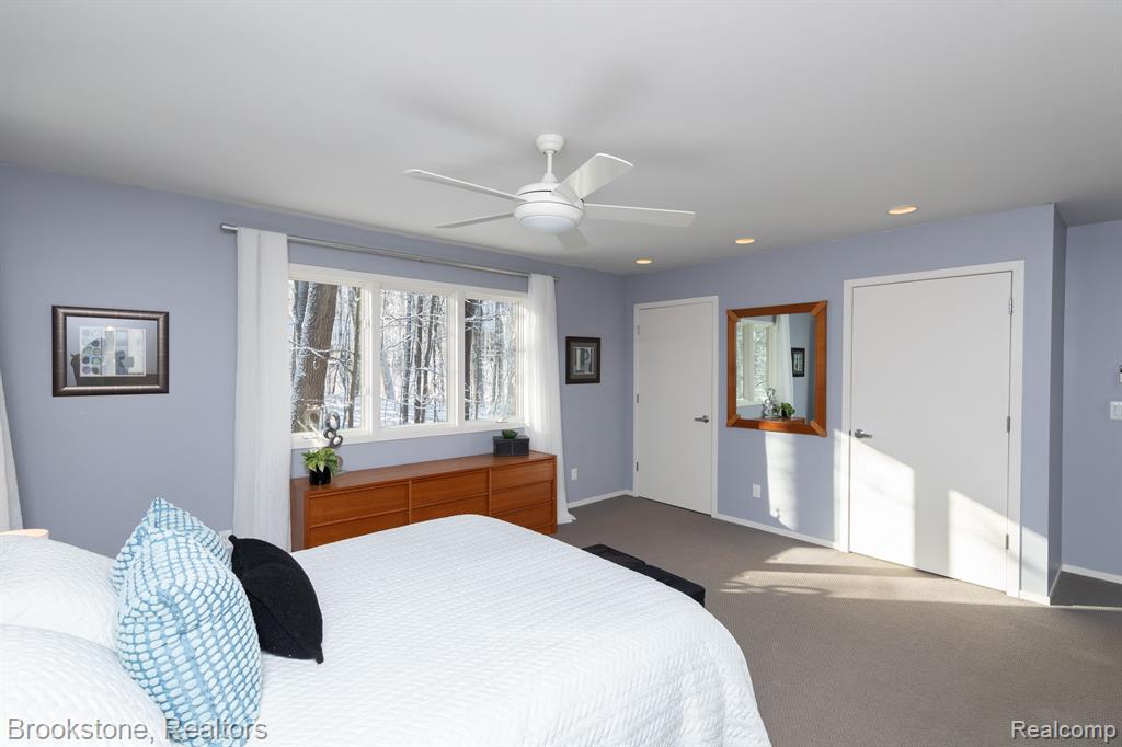 9865 Kingston Ridge Clarkston, MI 48348 - Photo 31 of 47 Gallery Image 31