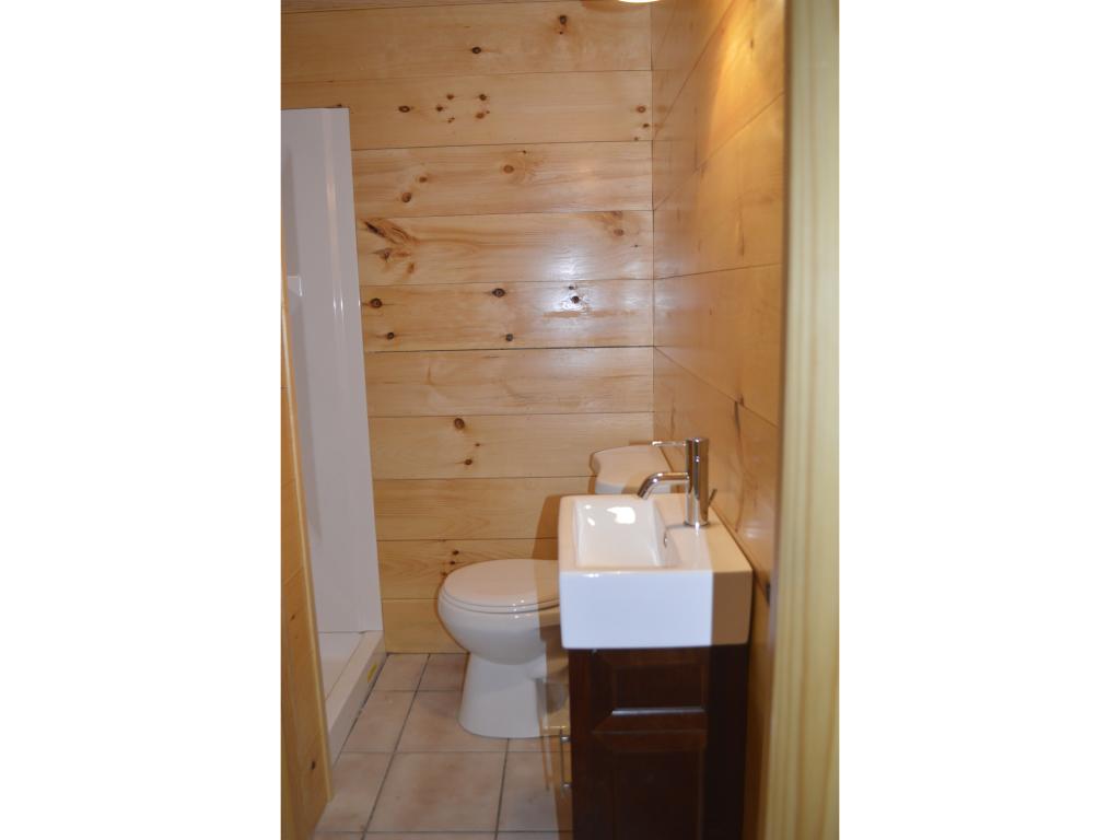 33 Stone Brook Road Wilmington, VT 05363 - Photo 10 of 15 Gallery Image 10