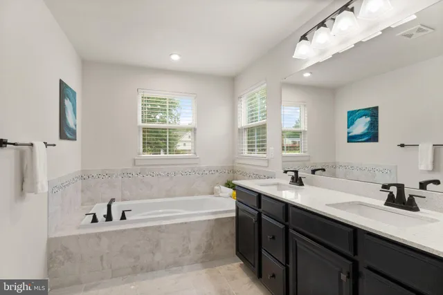 $998,000 | 7483 Lake Willow Court, Warrenton, VA 20187