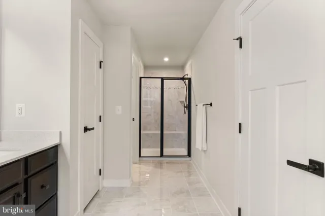 $998,000 | 7483 Lake Willow Court, Warrenton, VA 20187