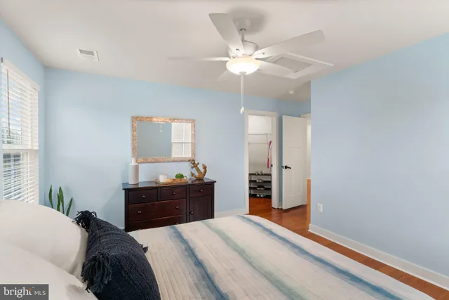 $998,000 | 7483 Lake Willow Court, Warrenton, VA 20187