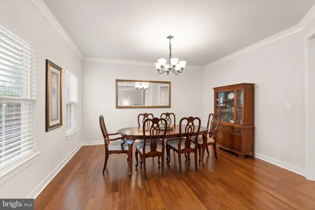 $998,000 | 7483 Lake Willow Court, Warrenton, VA 20187