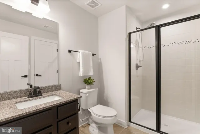 $998,000 | 7483 Lake Willow Court, Warrenton, VA 20187