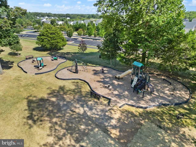 $998,000 | 7483 Lake Willow Court, Warrenton, VA 20187