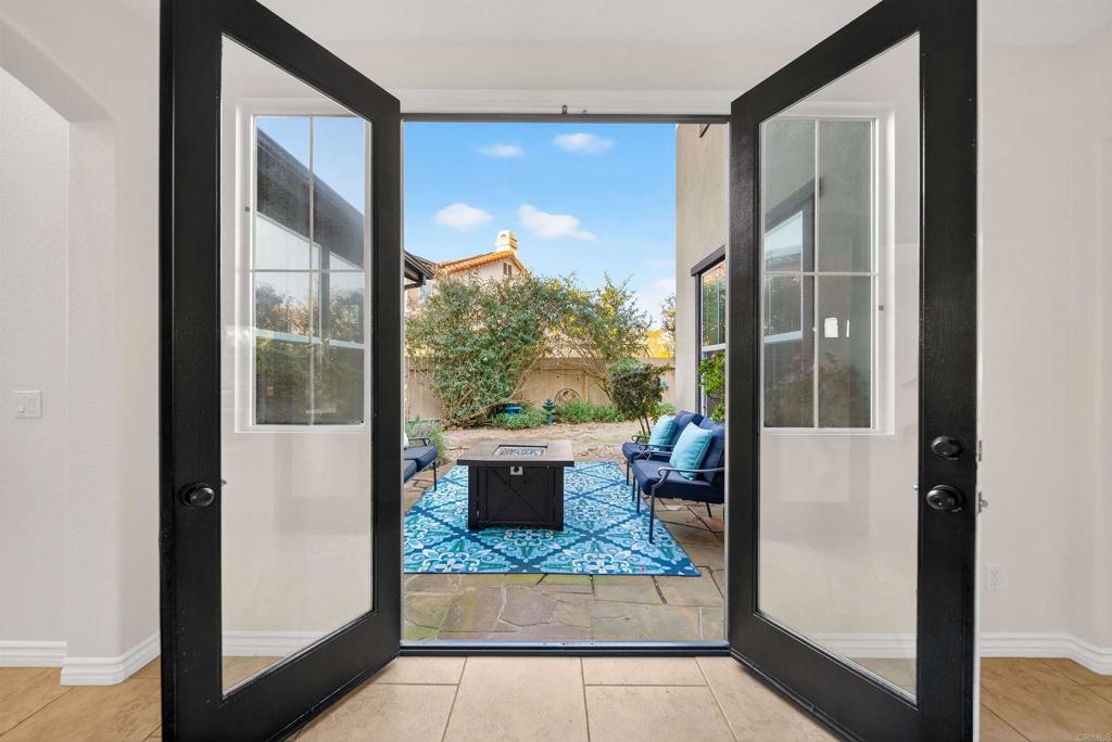 1717 Tara Way San Marcos, CA 92078 - Photo 15 of 65