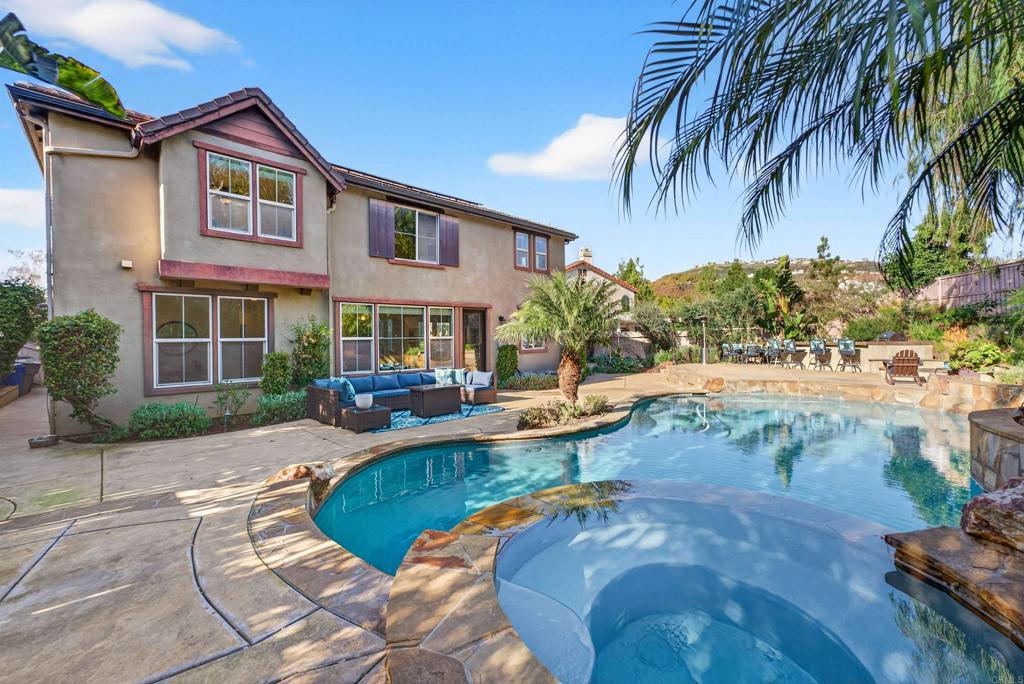 1717 Tara Way San Marcos, CA 92078 - Photo 3 of 65