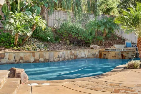 $1,849,000 | 1717 Tara Way, San Marcos, CA 92078