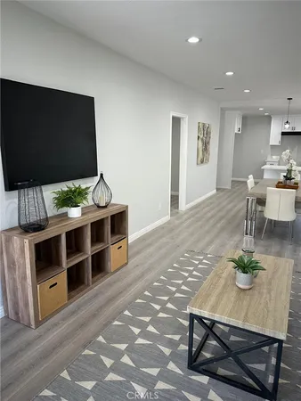 $1,399,000 | 1131 East 21st Street, Long Beach, CA 90806