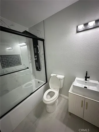 $1,399,000 | 1131 East 21st Street, Long Beach, CA 90806