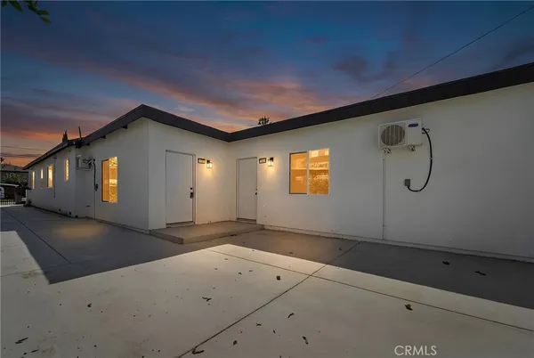 $1,399,000 | 1131 East 21st Street, Long Beach, CA 90806