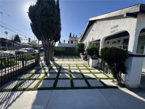 $1,399,000 | 1131 East 21st Street, Long Beach, CA 90806
