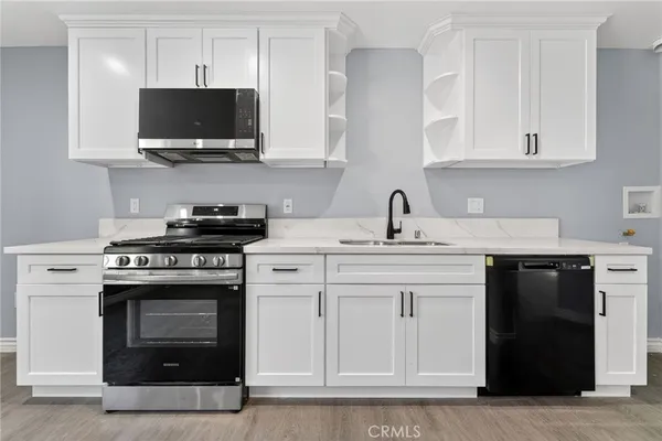 $1,399,000 | 1131 East 21st Street, Long Beach, CA 90806