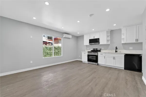 $1,399,000 | 1131 East 21st Street, Long Beach, CA 90806