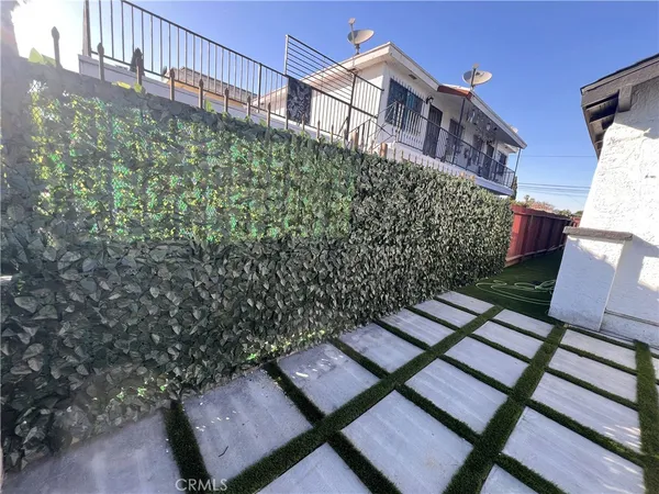 $1,399,000 | 1131 East 21st Street, Long Beach, CA 90806