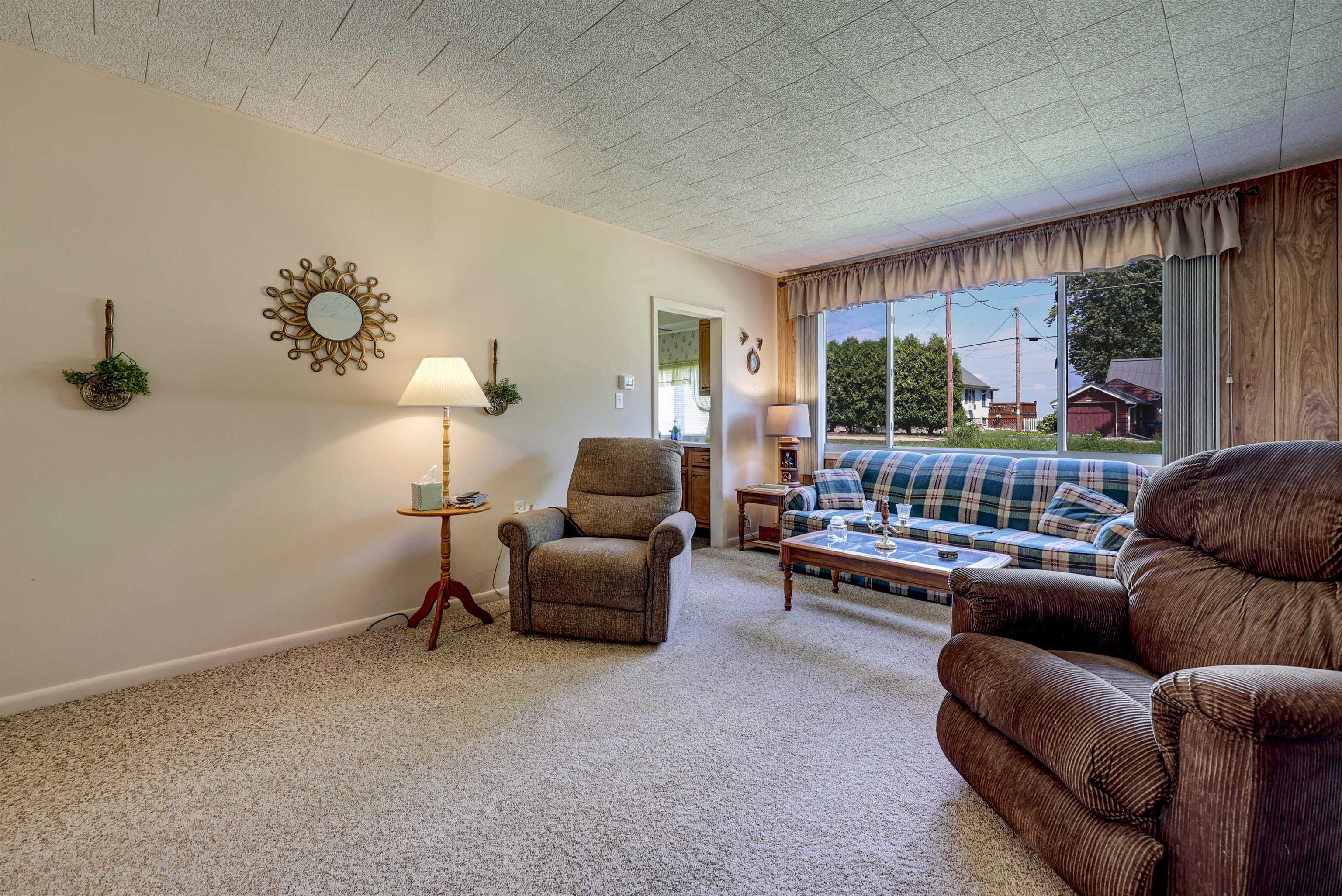 2068 Point Comfort Road Oshkosh, WI 54902 - Photo 19 of 44 Gallery Image 19