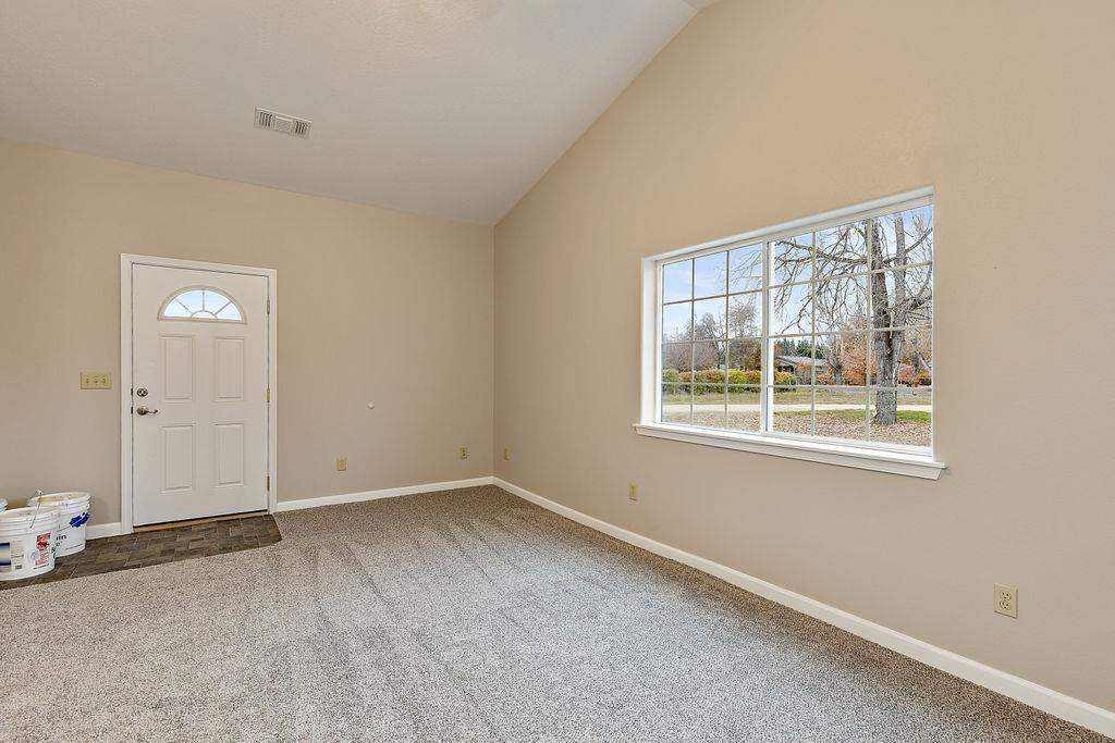61 Gibbon Road Central Point, OR 97502 - Photo 16 of 31 Additional Photo