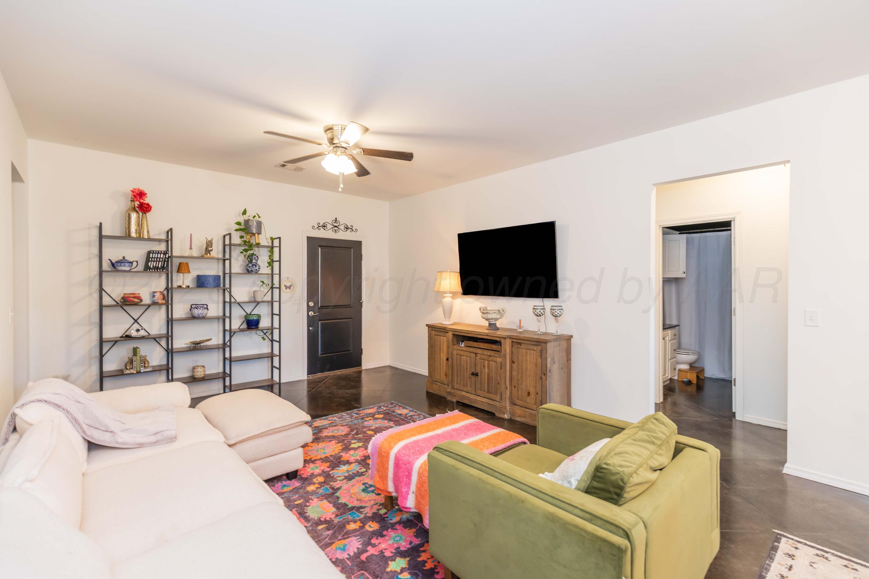 5002 Longbird Street Amarillo, TX 79118 - Photo 8 of 36 LIVING ROOM VIEW 4