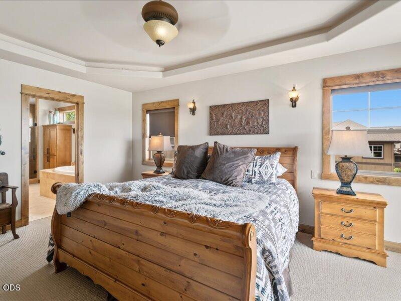 360 Vista Rim Drive Redmond, OR 97756 - Photo 37 of 147