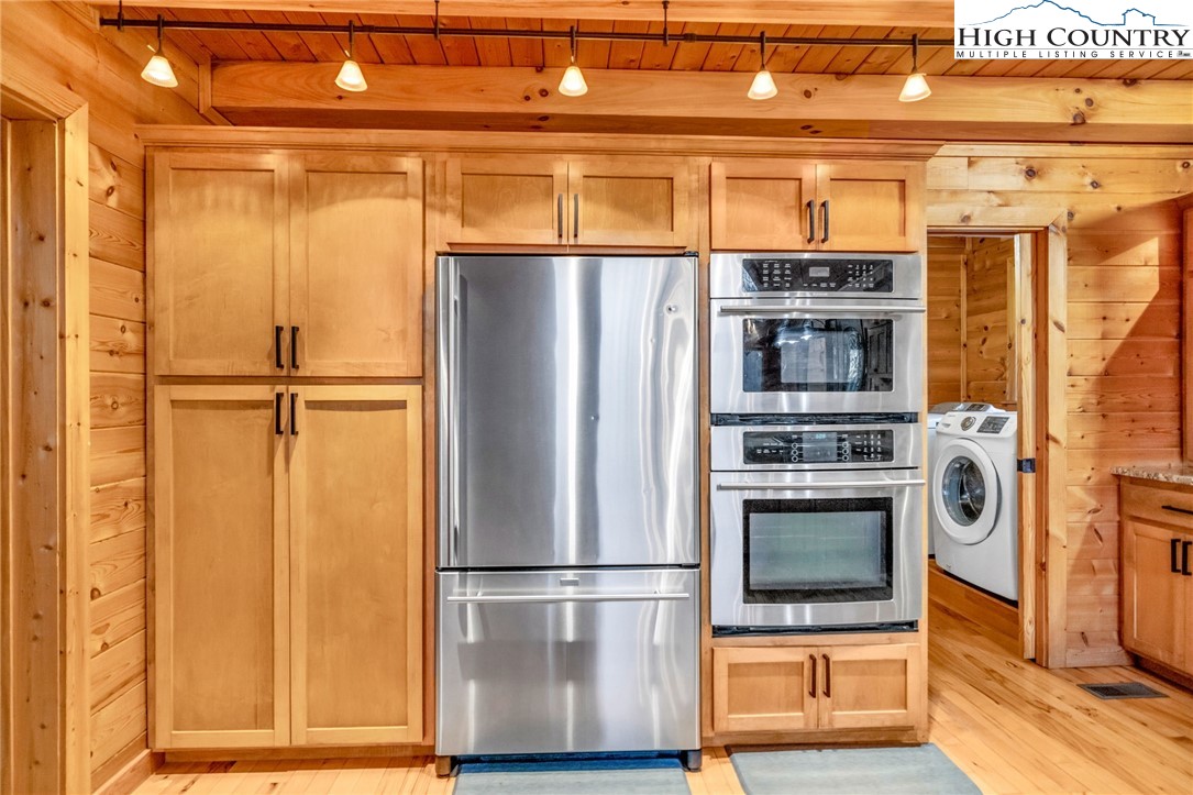 157 Noahs Ridge Fleetwood, NC 28626 - Photo 17 of 50