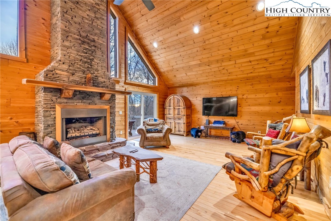 157 Noahs Ridge Fleetwood, NC 28626 - Photo 10 of 50