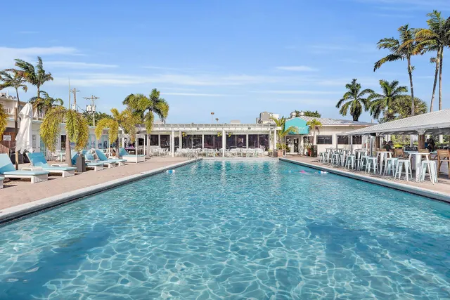 $465,000 | 21 Sombrero Boulevard, Unit 307, Marathon, FL 33050