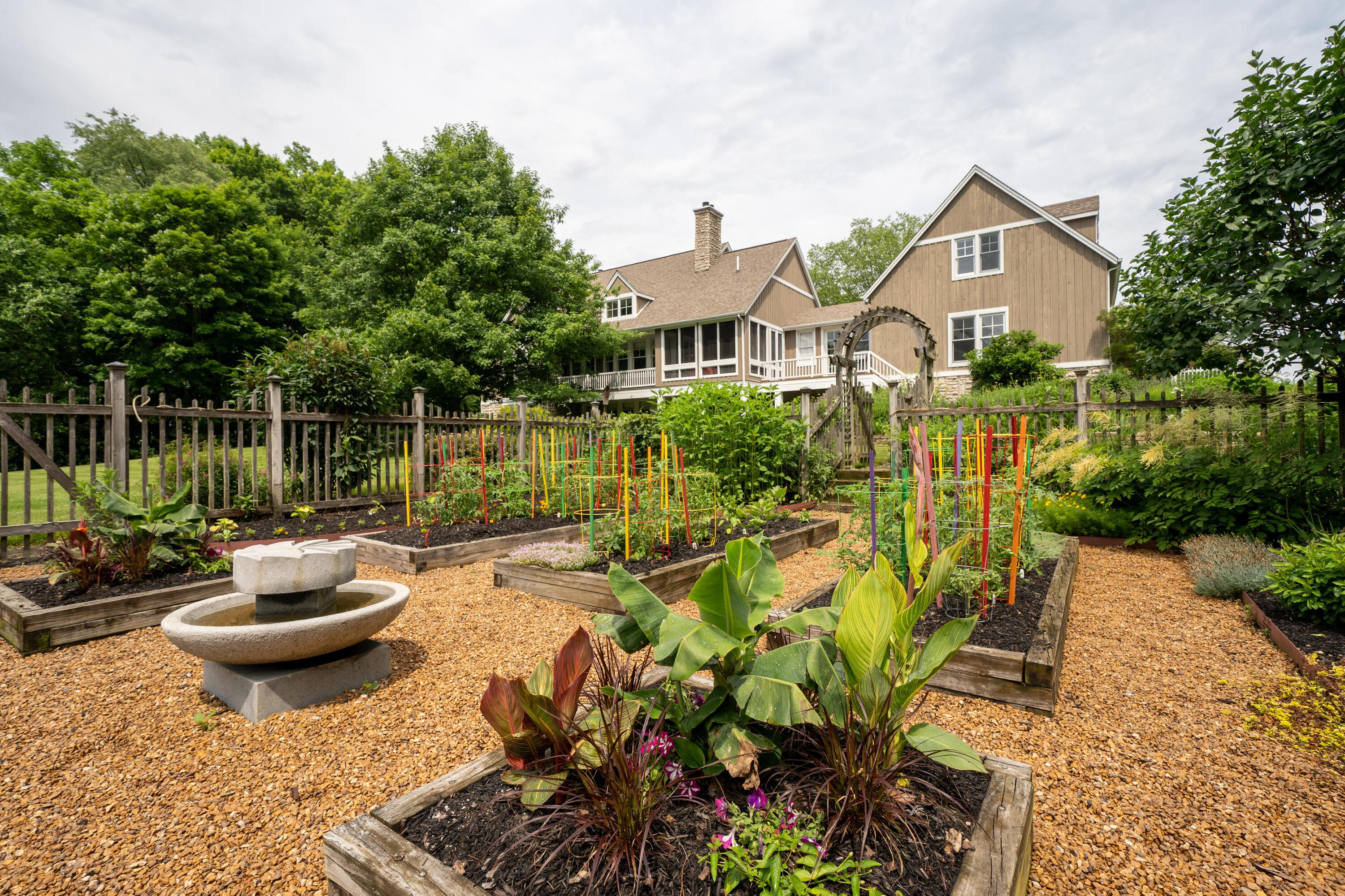 3750 Alward Road Southwest Pataskala, OH 43062 - Photo 59 of 60 Garden Beds